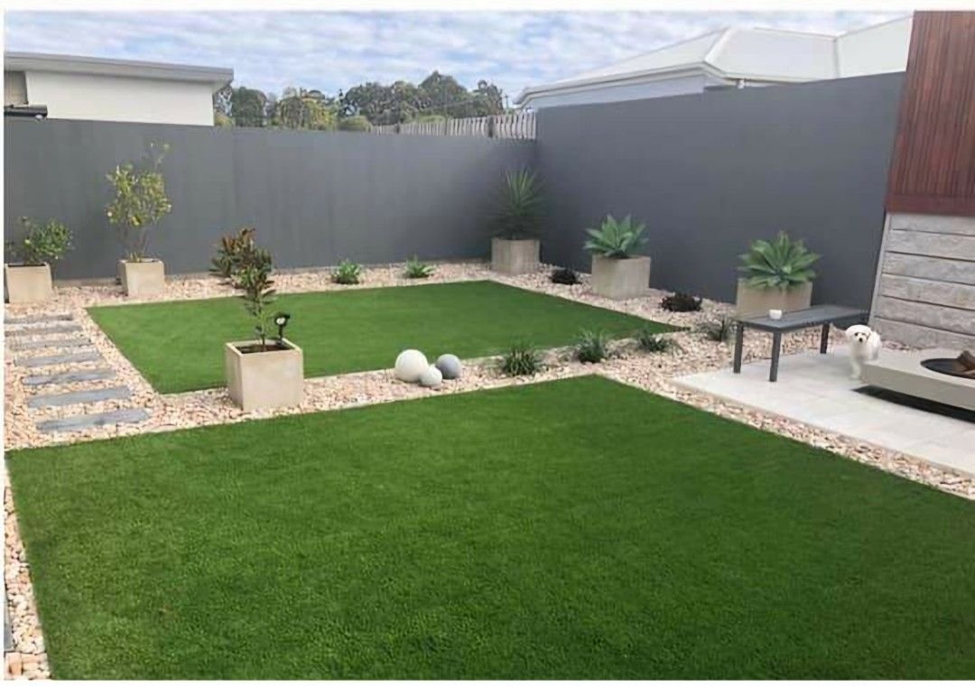 Artificial grass lawn in a garden in Oman