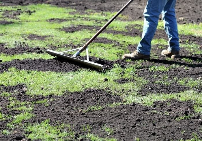 Organic compost supply for garden soil improvement in Muscat